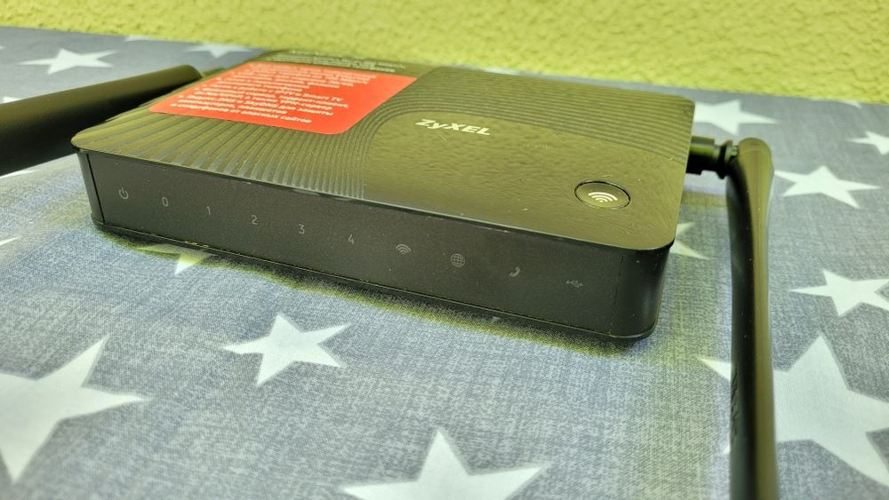 Роутер Keenetic lll.  (премиум роутер)