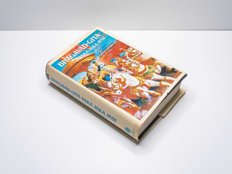 Książka Bhagavad Gita Taka Jaką Jest Kompletne Wydanie rok 1990