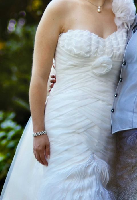 Vestido Original PRONOVIAS sereia + Fato completo de noivo + véu renda