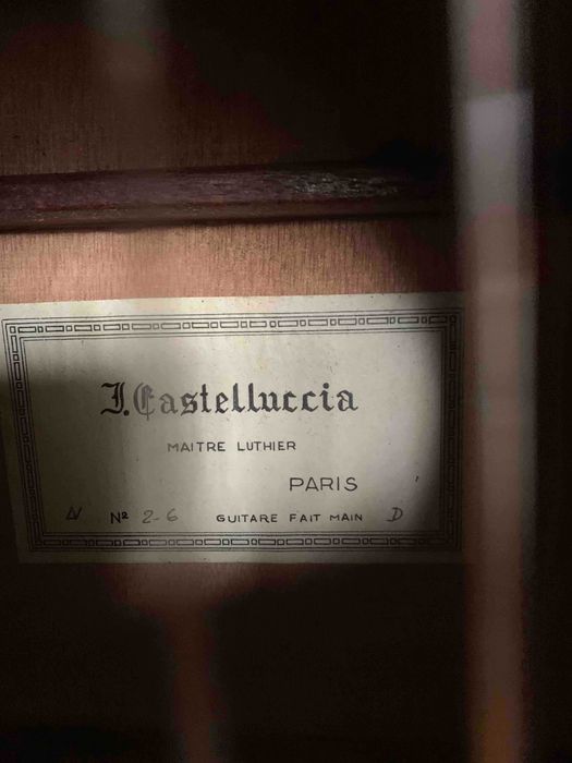 Guitarra clássica Jacques Castelluccia ano 60