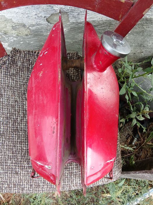 Бензобак на дельту