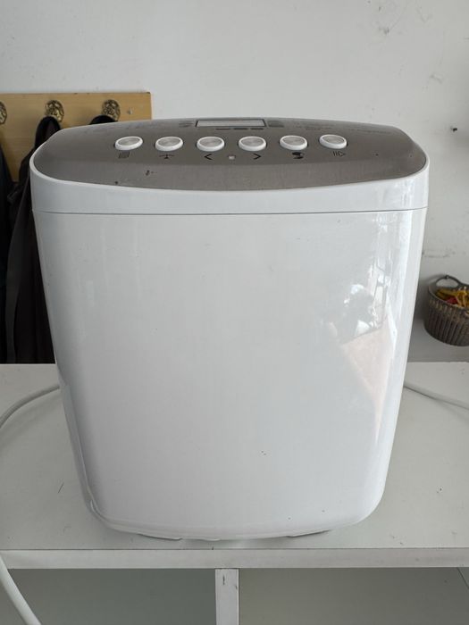 Robô de fazer  Pão e Massas