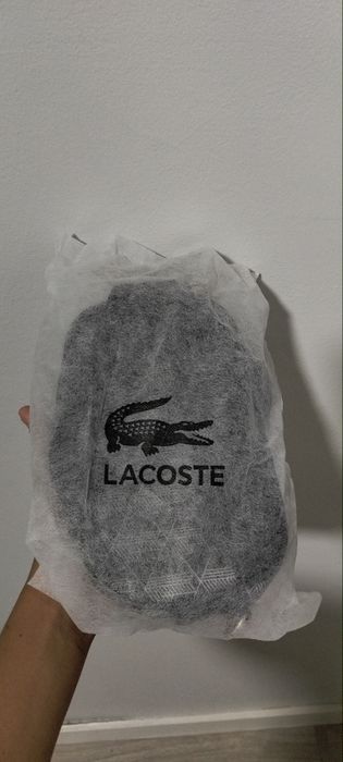 Mala da lacoste nunca usada