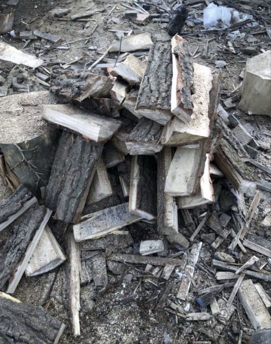 Дрова колотые твердых и мягких пород, резаные доски, вязки на распал