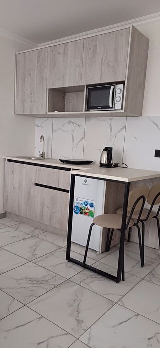 Квартира подобово, посуточно. Недалеко центр, озеро. Власник