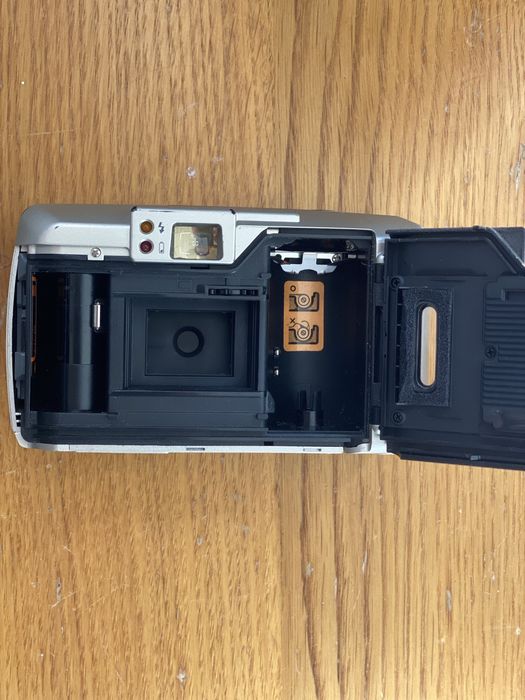 Olympus Trip AF 51 date плівковий фотоапарат