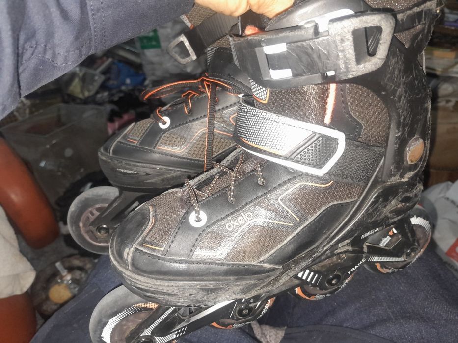 Bicicleta+ trotinete+ 2 pares de patins em linha+ proteccoes 20€