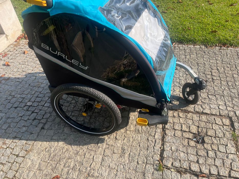 Burley D’LITE X [EN]: bike trailer and stroller (double) [PT]: reboque para bicicleta e carrinho de bebé (duplo)