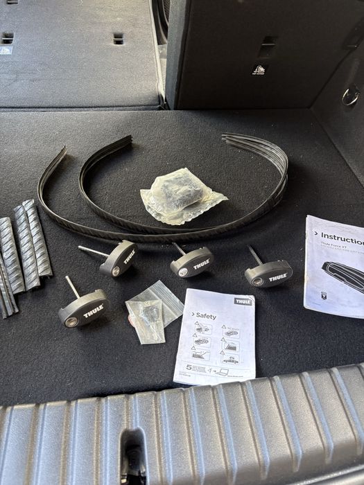 Vendo bagageira de tejadilho THULE usada.