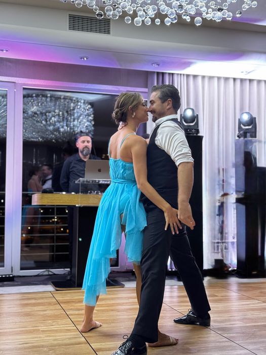 DJ na każdą okazję — wesele, urodziny, eventy!Fontanny iskier!