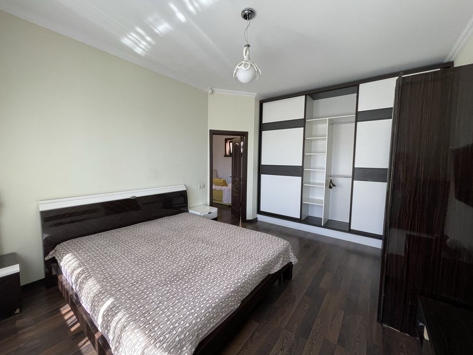 Продам дом красный кирпич 14-ст Люстдорфской дороги