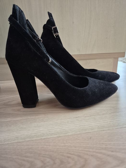 Туфлі замшеві 37р