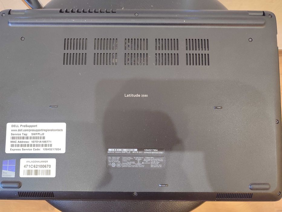 Ноутбук Dell Latitude 3580.i5-7300U 2.6Гц.8Gb.DDR-4.SSD128Gb.15.6FulHd