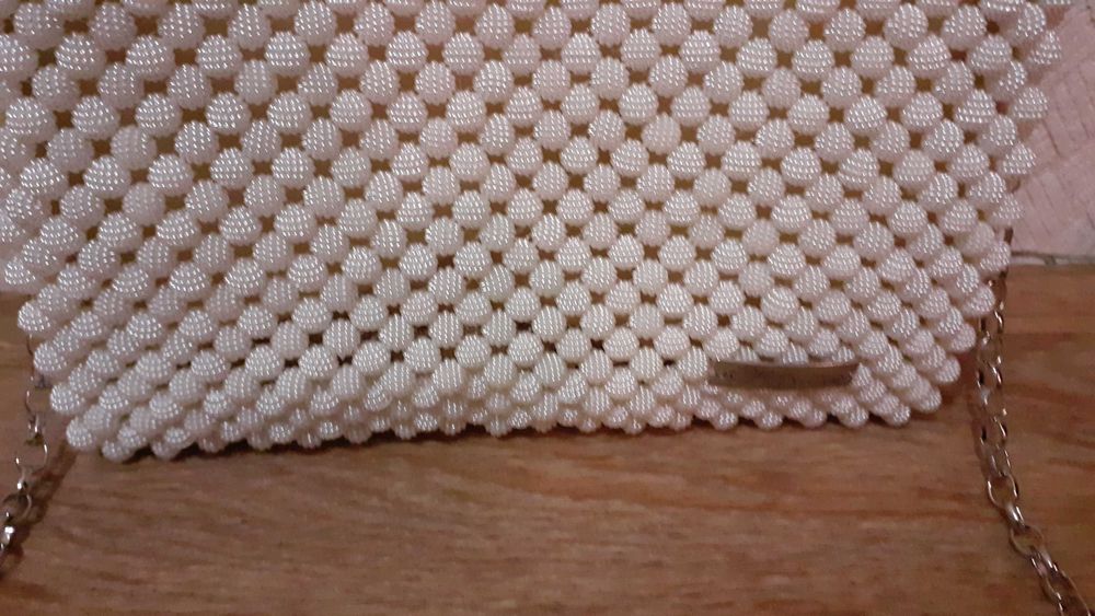 Сумка из бусин ручной работы