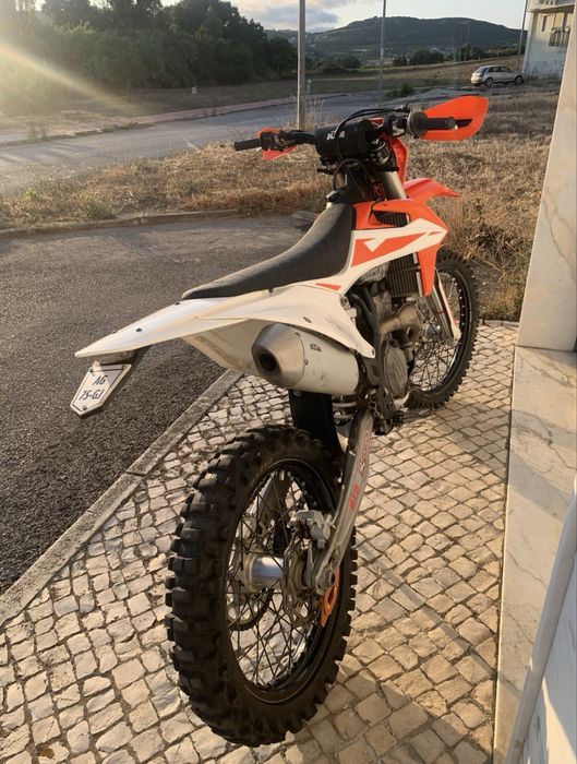 Ktm sxf 350 de 2019 com matrícula