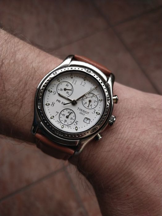 Zegarek TISSOT .