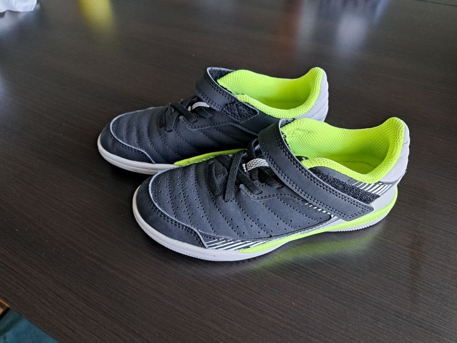 Buty do piłki nożnej halówki Kipsta Eskudo 500, rozmiar 32