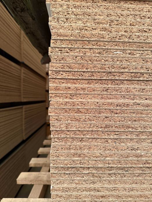 Płyta wiórowa 16 mm biała 2440x2070 mm