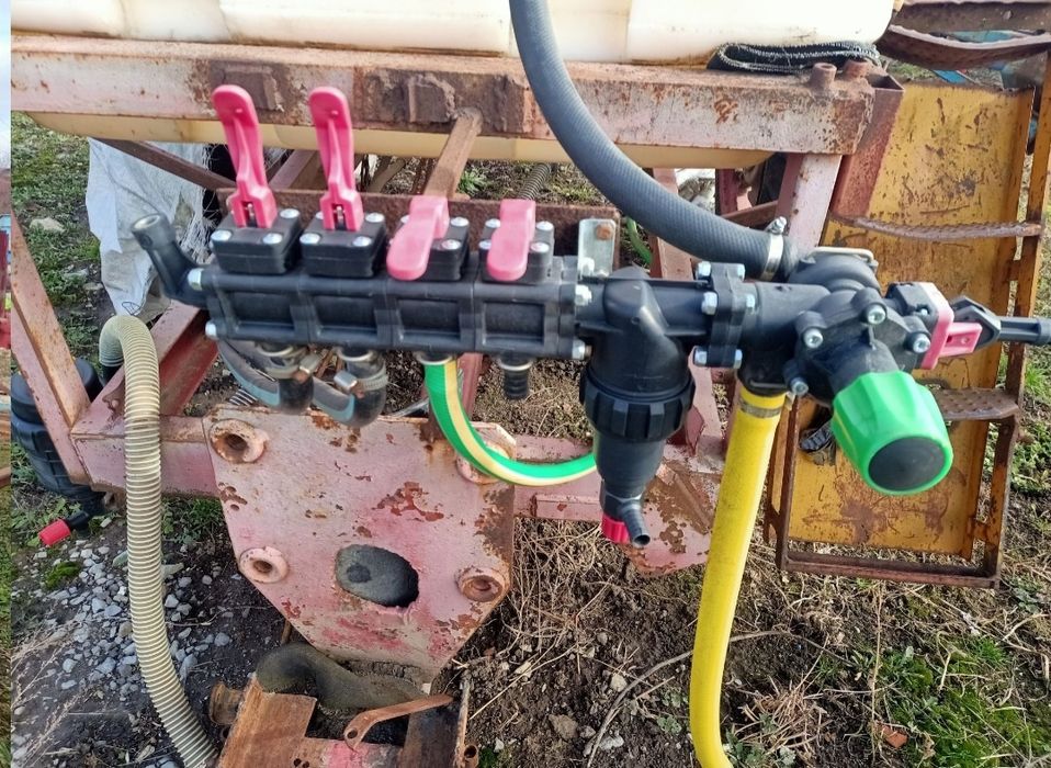 Продаж Оприскувач