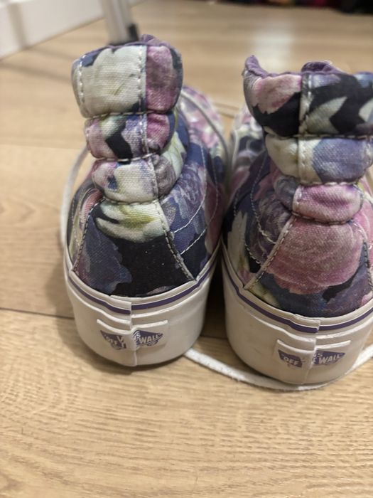 Oportunidade Vans 37