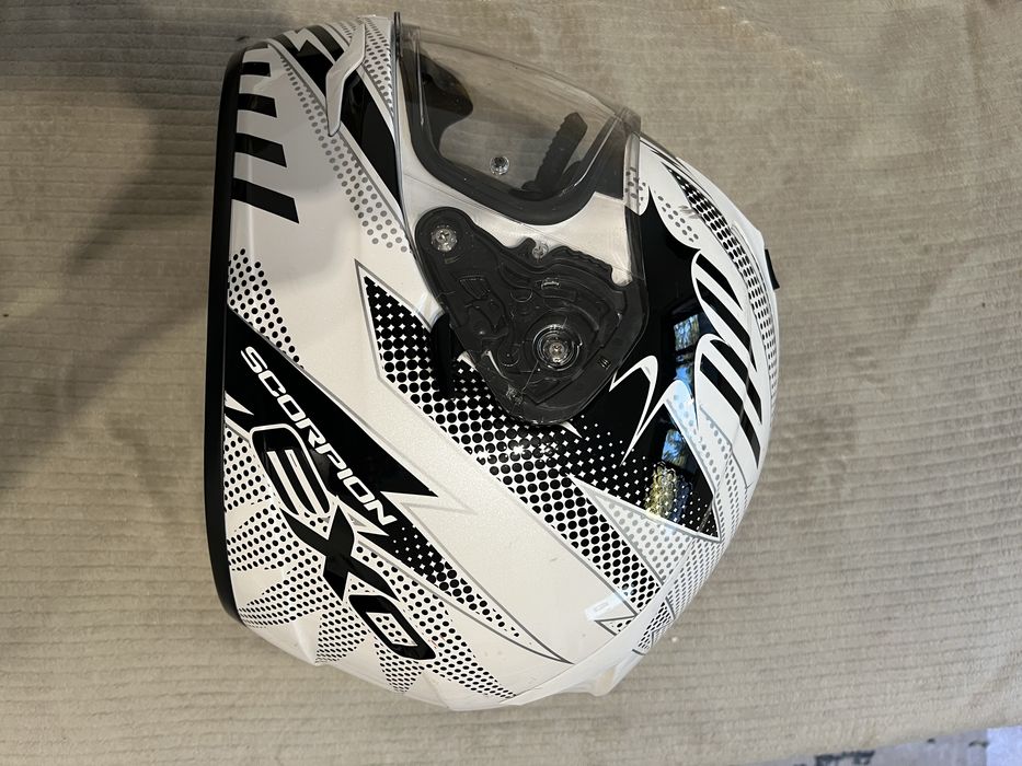 Capacete Scorpion Exo integral