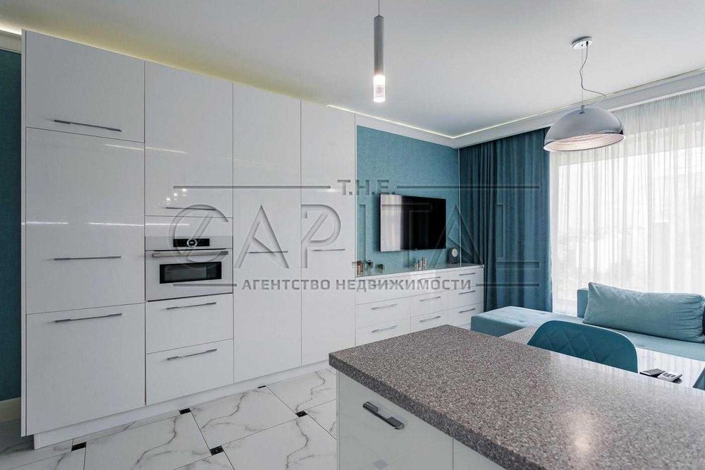 Дизайнерська квартира в Obolon Residences Набережна Парк Оболонь