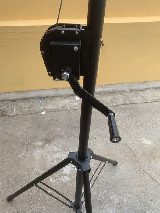 Tripe extensivel ate 3 metros e meio 12 fixacoes