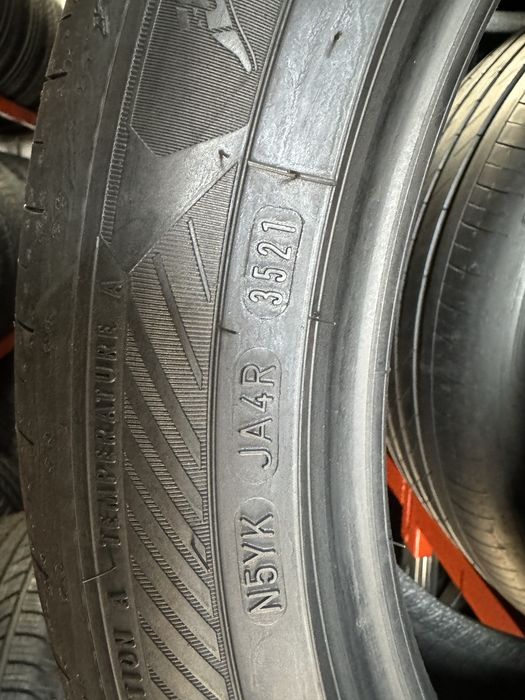 215/50 r18 Goodyear