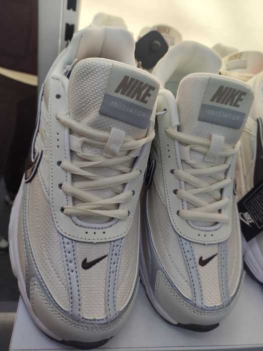 Nike Initiator жіночі