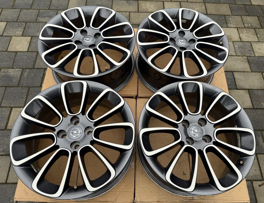 Oryginalne felgi Opel Adam Corsa Meriva 4x100 17" 7J ET44