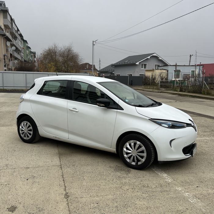 Renault zoe 41 kwt 2019. Запас ходу 300км