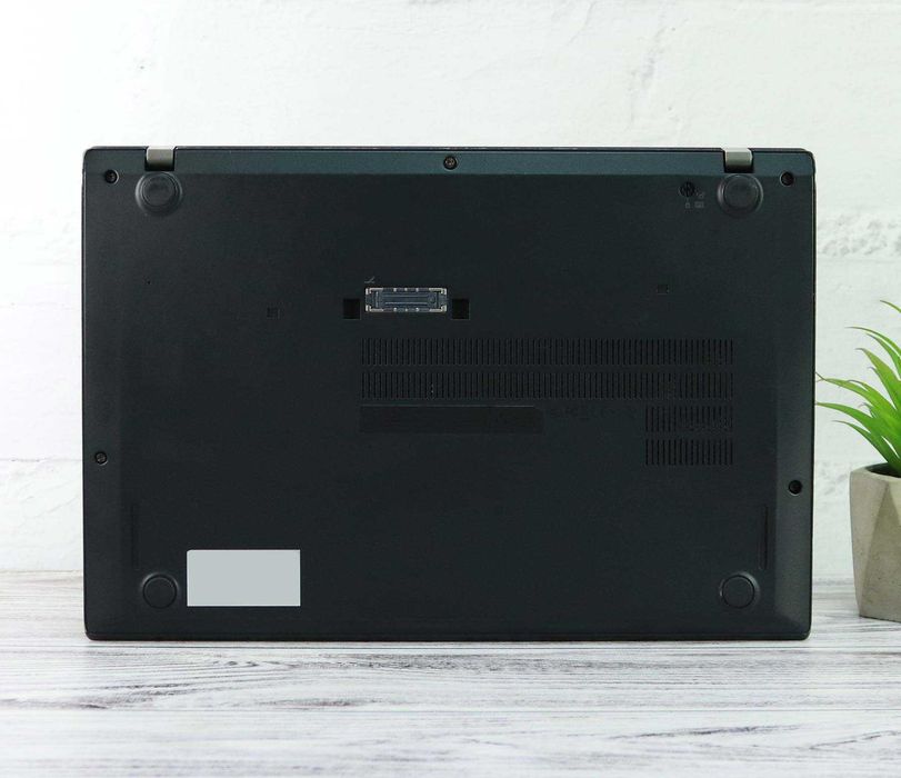 Ноутбук 14" Lenovo ThinkPad T470s Intel Core i5-7300U 8Gb RAM 256Gb SSD NVMe FullHD IPS