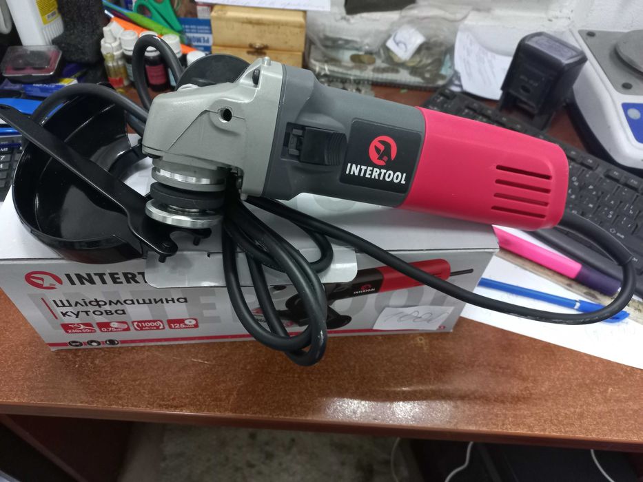 шлифовальная угловая машина intertool dt 0263
