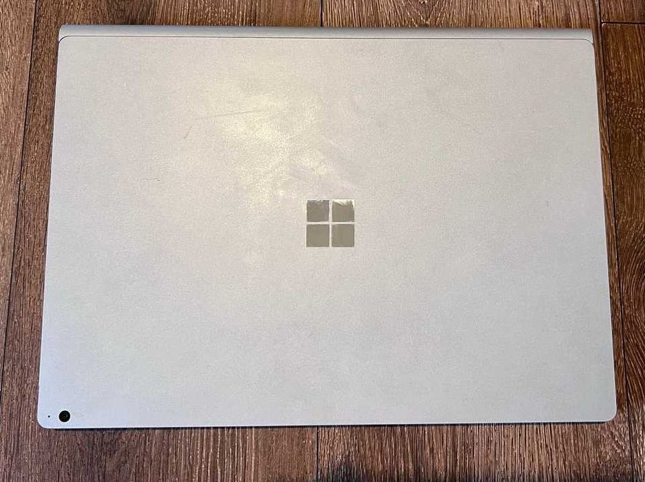 Microsoft Surface Book 2 15 (Core i7, 16GB RAM, 512GB SSD, GTX 1060)