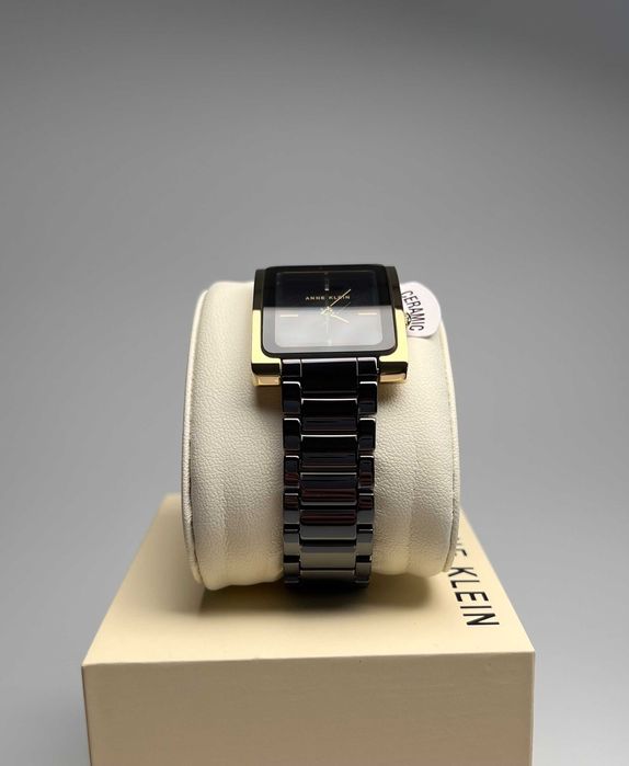 Anne Klein AK/2952BKGB, жіночий чорний годинник, часы кляйн Ø28мм