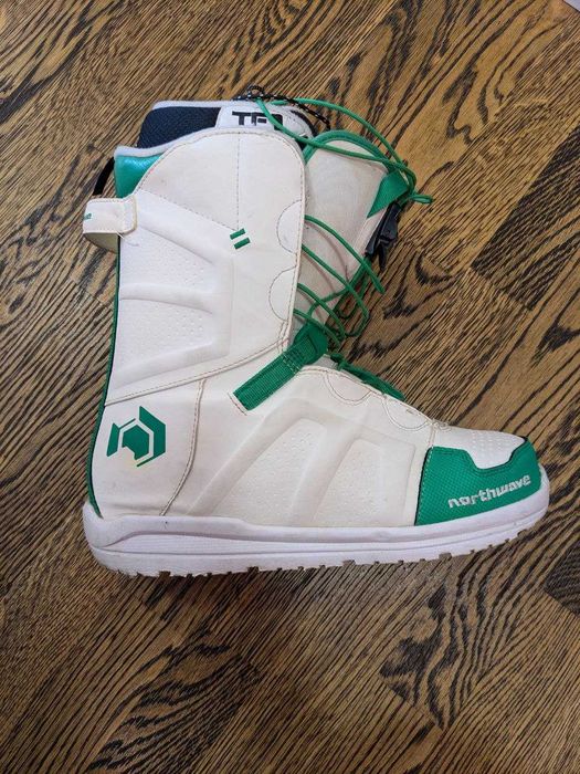 Сноуборд Limited4you + сноубордичні черевики Northwave