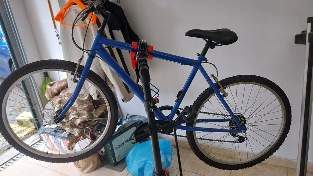 Bicicleta para adolescente nova