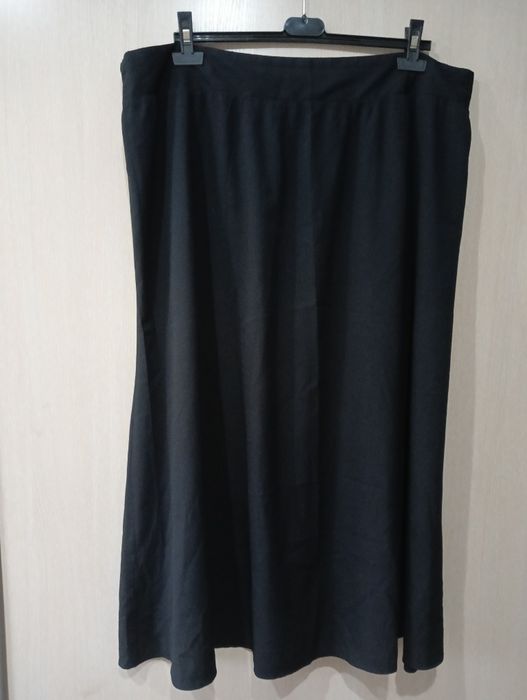 Spódnica czarna 52 54 długa cienka