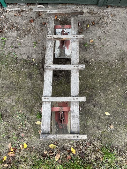 Schody zewnetrzne dachowe