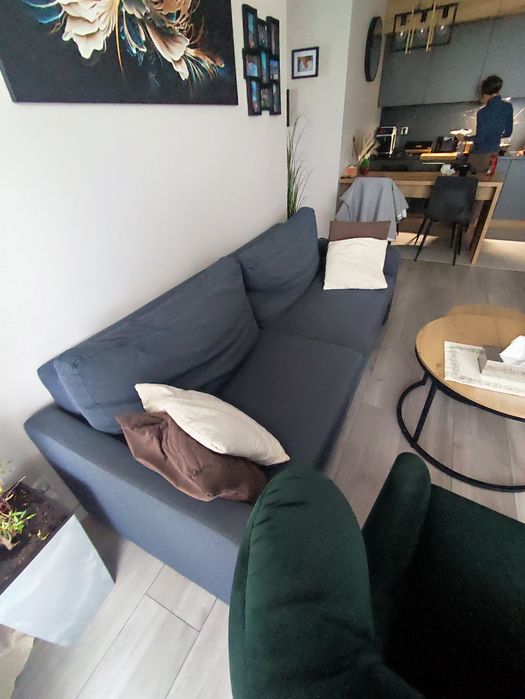 Kanapa wraz z fotelem (uszak)