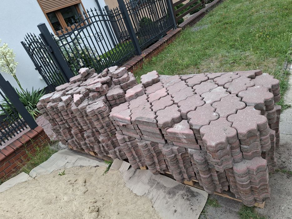 Kostka brukowa używana