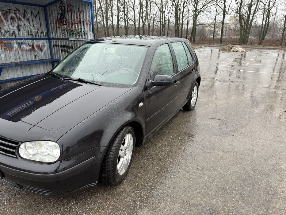 Продам volkswagen golf 4