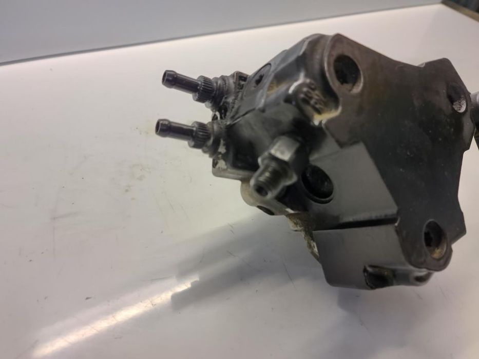 Bomba Alta Pressão Common Rail  Mercedes Cdi 0445010078  A6460700101 V