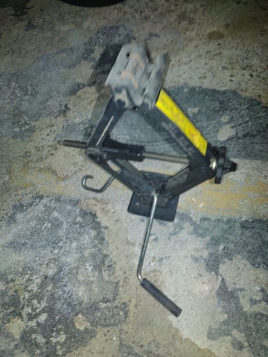 Macaco para automóvel