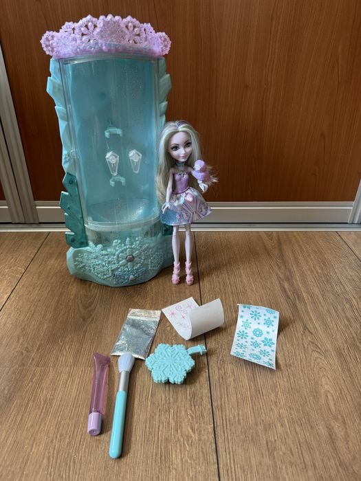 Снігова установка і лялька Ever After High Epic Winter Sparklizer