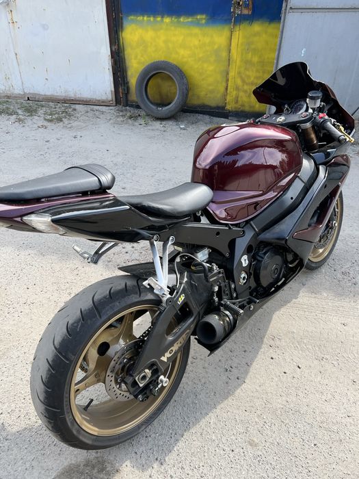 Suzuki gsxr 1000 k5