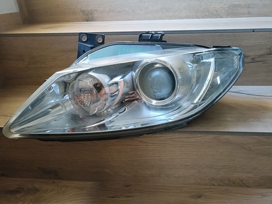 Seat Exeo lampa lewa bi Xenon Europa