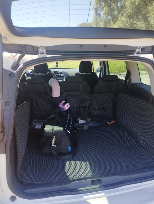 Продам Peugeot 5008 2010 р. у гарному стані