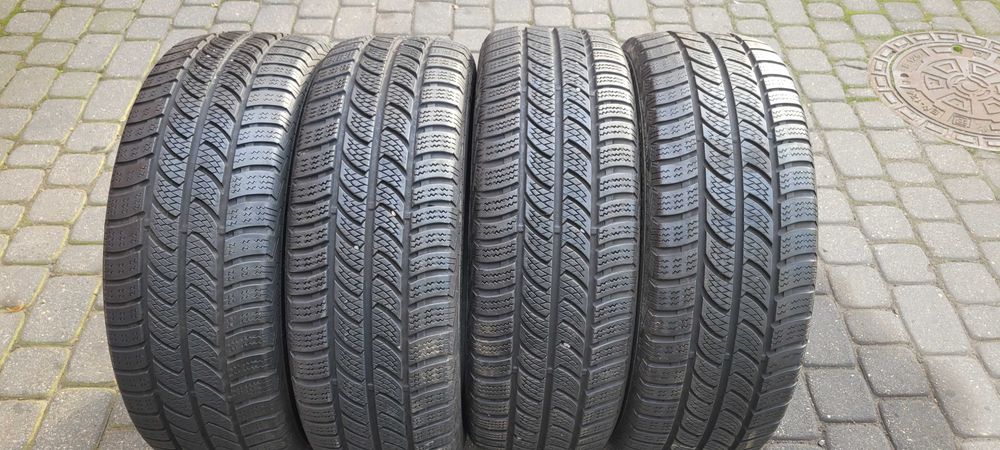 225 / 55  R 17 C Continental  / Zima