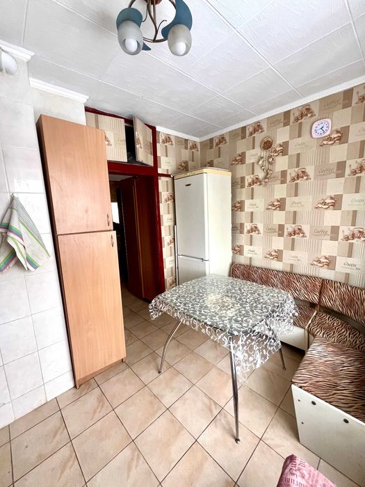 1-кім. Оренда Троєщина. пр-т Червоної Калини 49, ТЦ "Фестивальний"